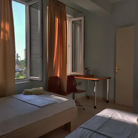 2 Bedrooms Qerret Golem